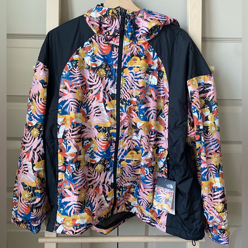 NWT The North Face Colorful Print Windbreaker